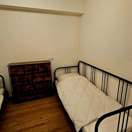 Modernes 3-zimmer-apartment Mit Separatem Eingang Daire Donauwörth
