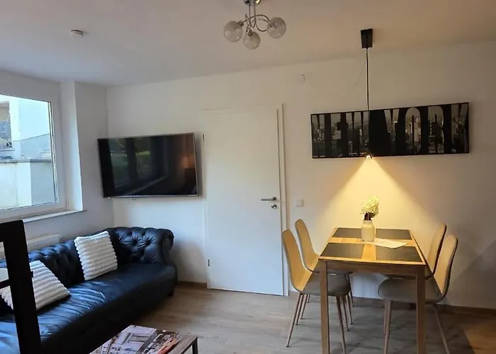アパート Modernes 3-zimmer-apartment Mit Separatem Eingang